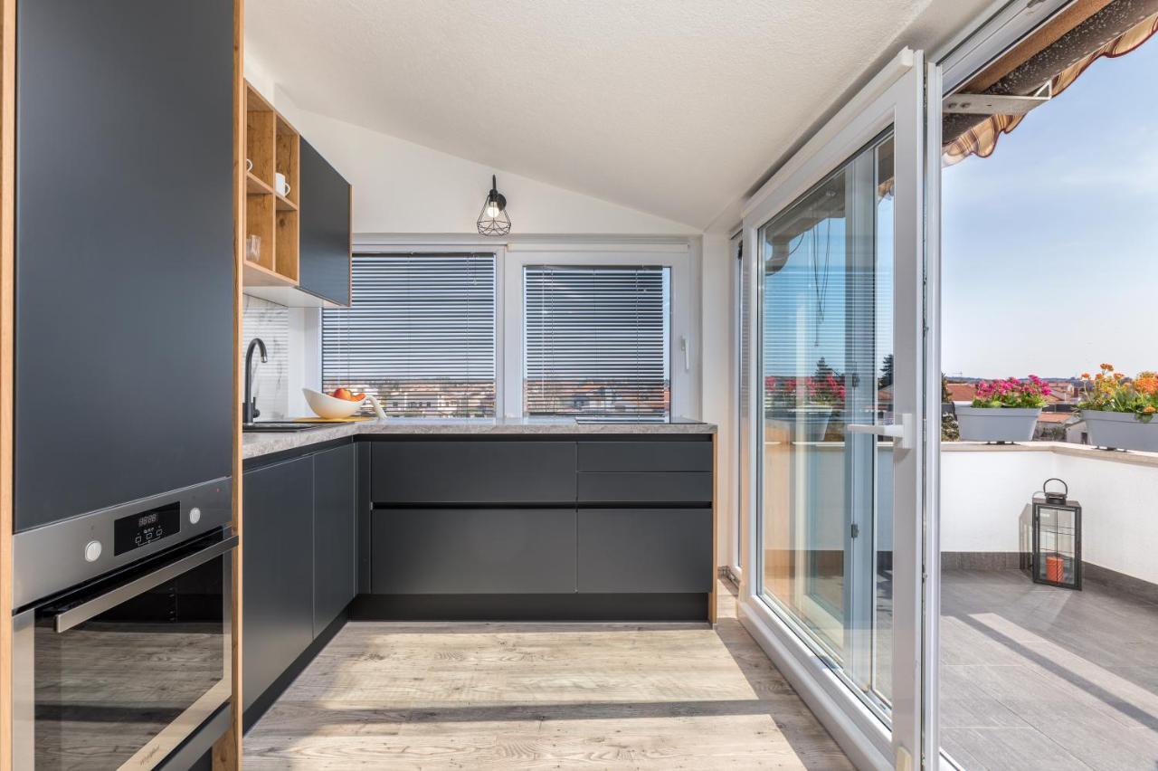 Apartman Nina Фажана Экстерьер фото