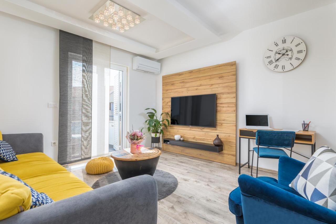 Apartman Nina Фажана Экстерьер фото