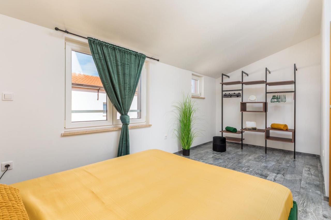 Apartman Nina Фажана Экстерьер фото