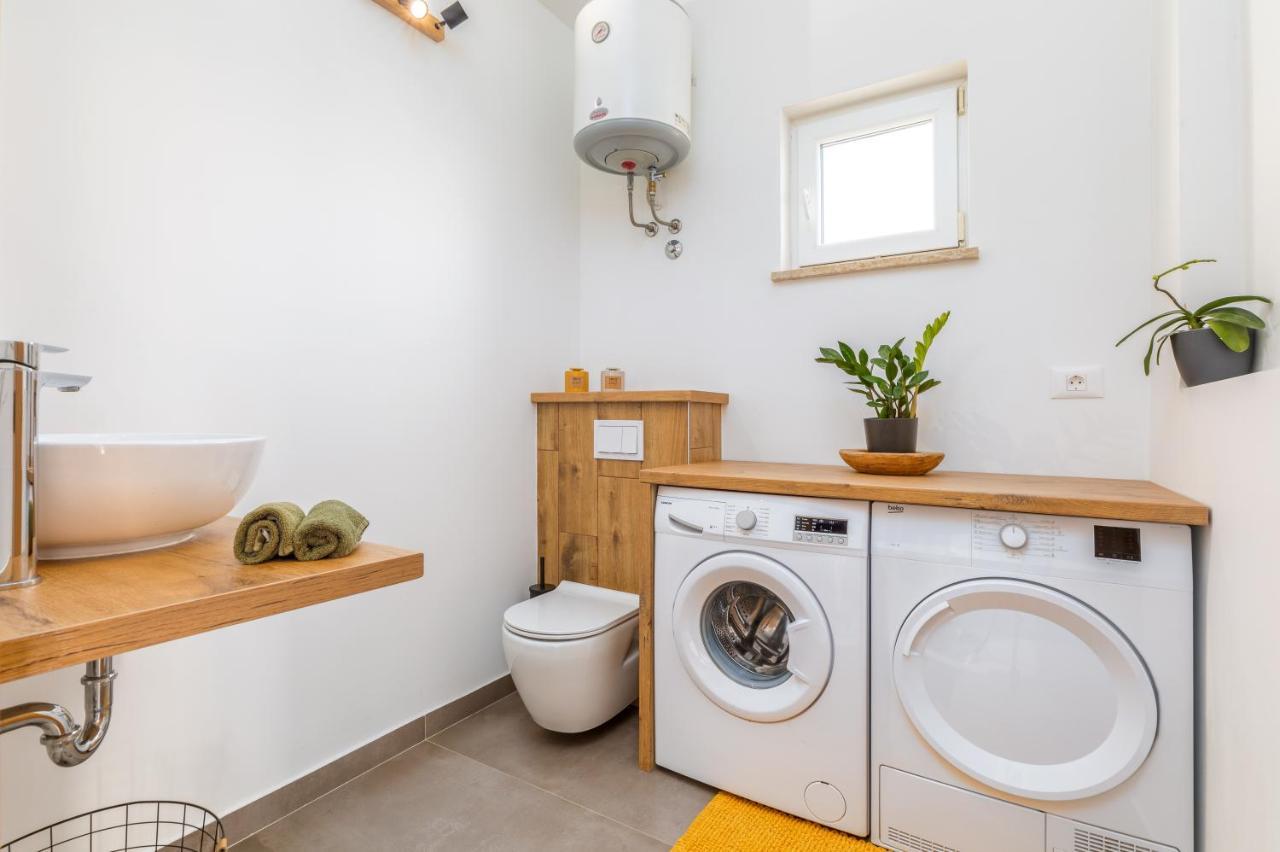 Apartman Nina Фажана Экстерьер фото
